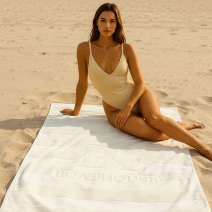 Embossed Arctic Wolf